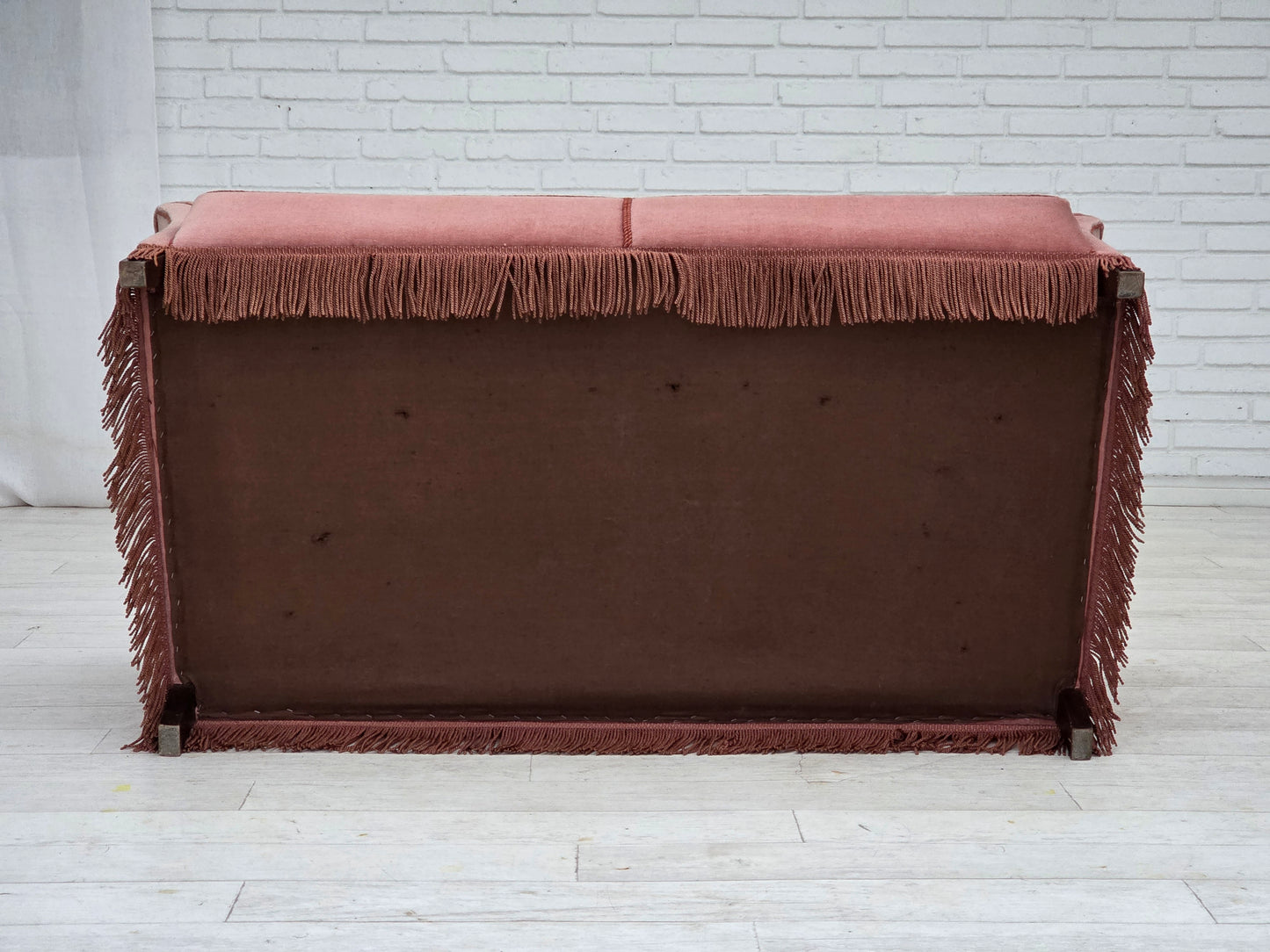 1970s, Danish 2-seater sofa, original salmon pink furniture velour.