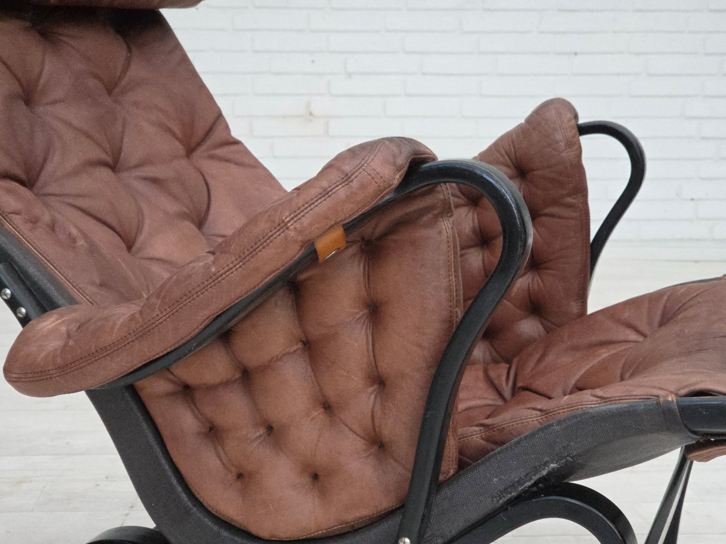 1970s, Swedish design by Bruno Mathsson, model "Pernilla",  furniture leather.