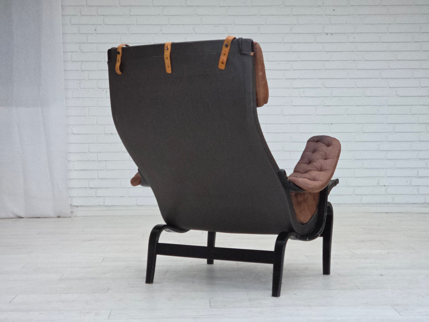 1970s, Swedish design by Bruno Mathsson, model "Pernilla",  furniture leather.