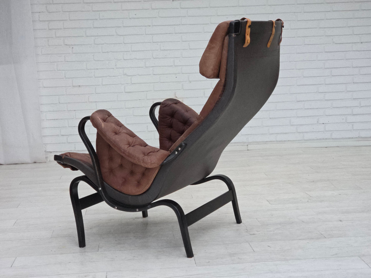 1970s, Swedish design by Bruno Mathsson, model "Pernilla",  furniture leather.