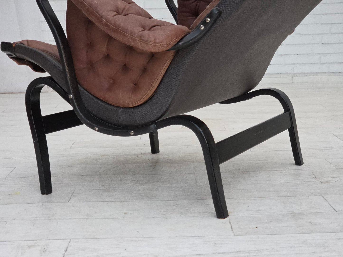 1970s, Swedish design by Bruno Mathsson, model "Pernilla",  furniture leather.