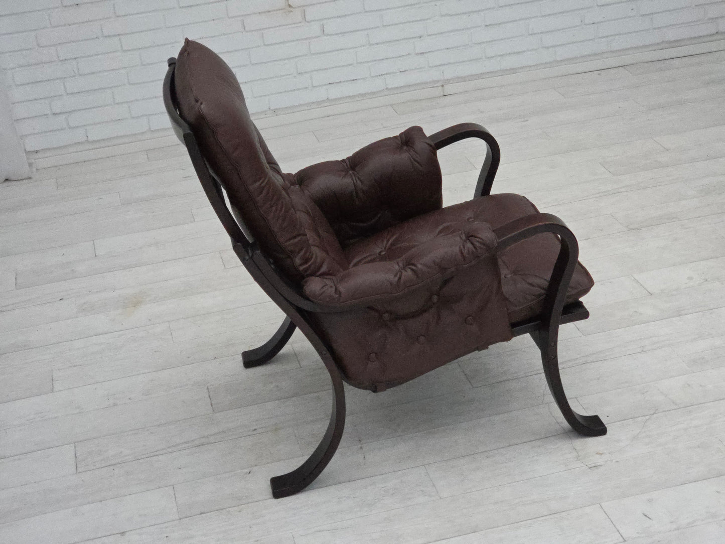 1970s, Scandinavian vintage design, armchair, brown leather, bent wood.