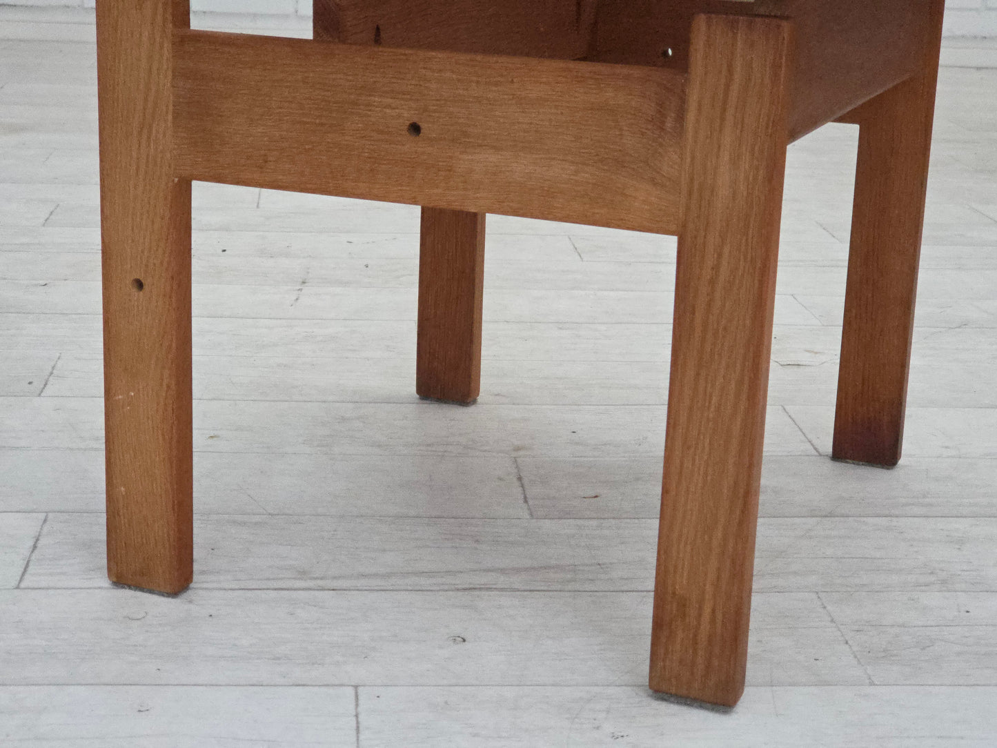 1970s, Danish design by Børge Mogensen, set of 3 church chairs, leather, oak wood.