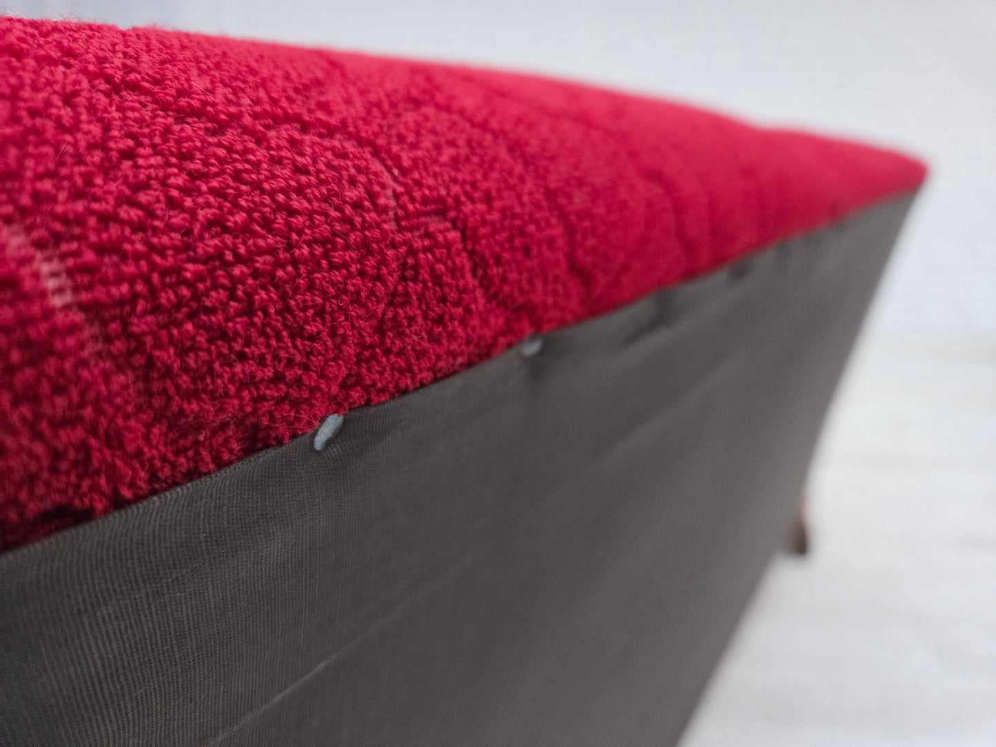 1950s, Danish 3-seater sofa, red and light grey furniture wool, carved oak wood.
