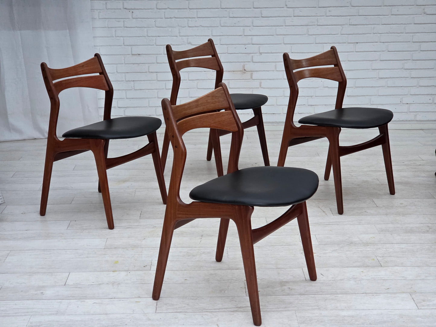 1960s, set of 4 reupholstered Danish dining chairs, design by Erik Buck, model 310.