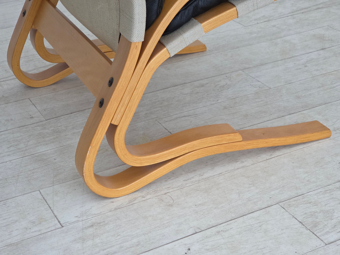 1970s, Norwegian design, armchair model "Kengu", leather, bent wood.
