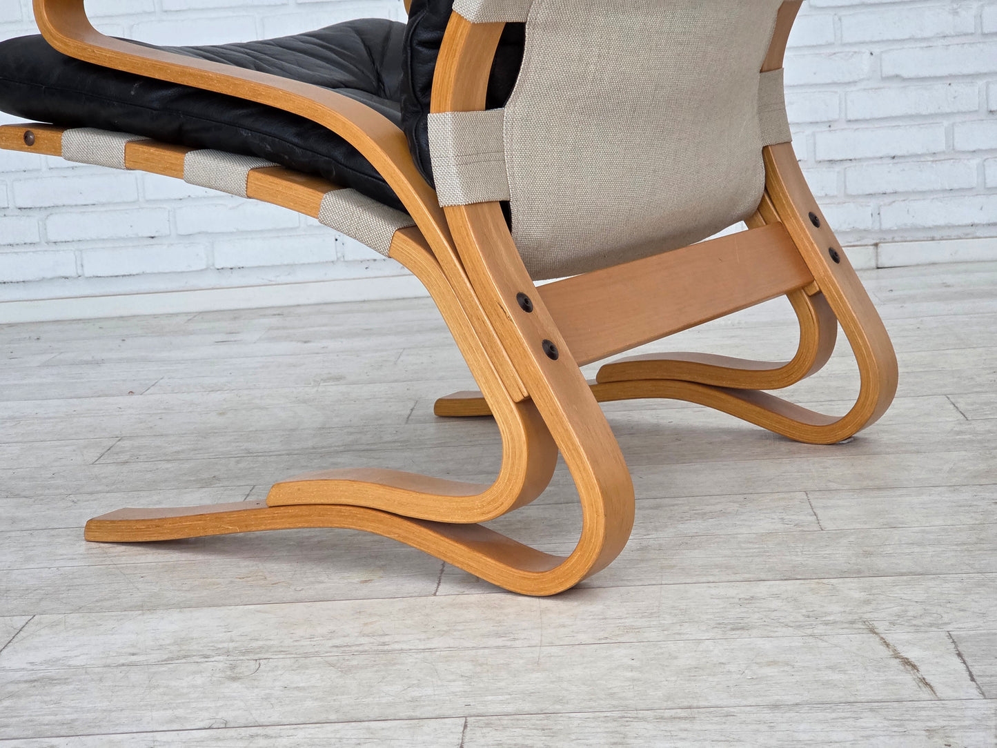 1970s, Norwegian design, armchair model "Kengu", leather, bent wood.