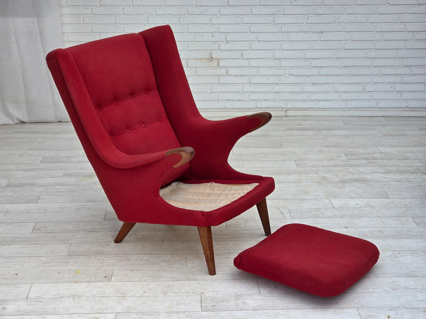 1970s, Danish design by Bent Møller Jepsen, "Teddy" chair, furniture wool, teak wood.