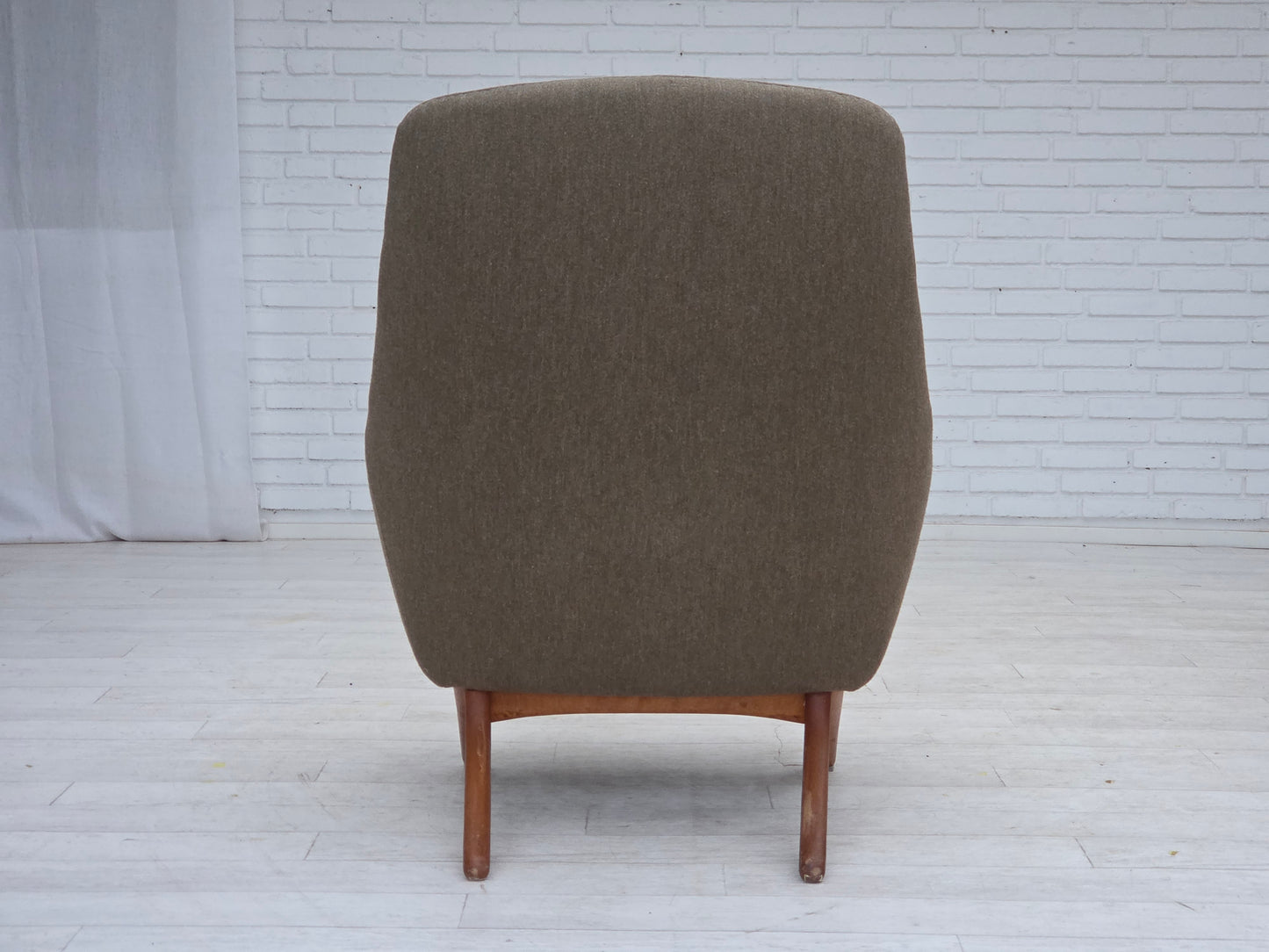 1970s, Danish design by Illum Wikkelsø, furniture wool fabric, oak wood legs.