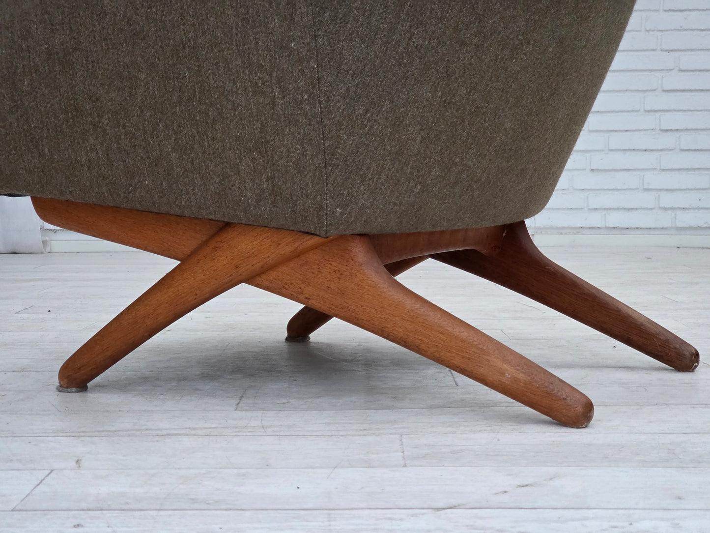 1970s, Danish design by Illum Wikkelsø, furniture wool fabric, oak wood legs.