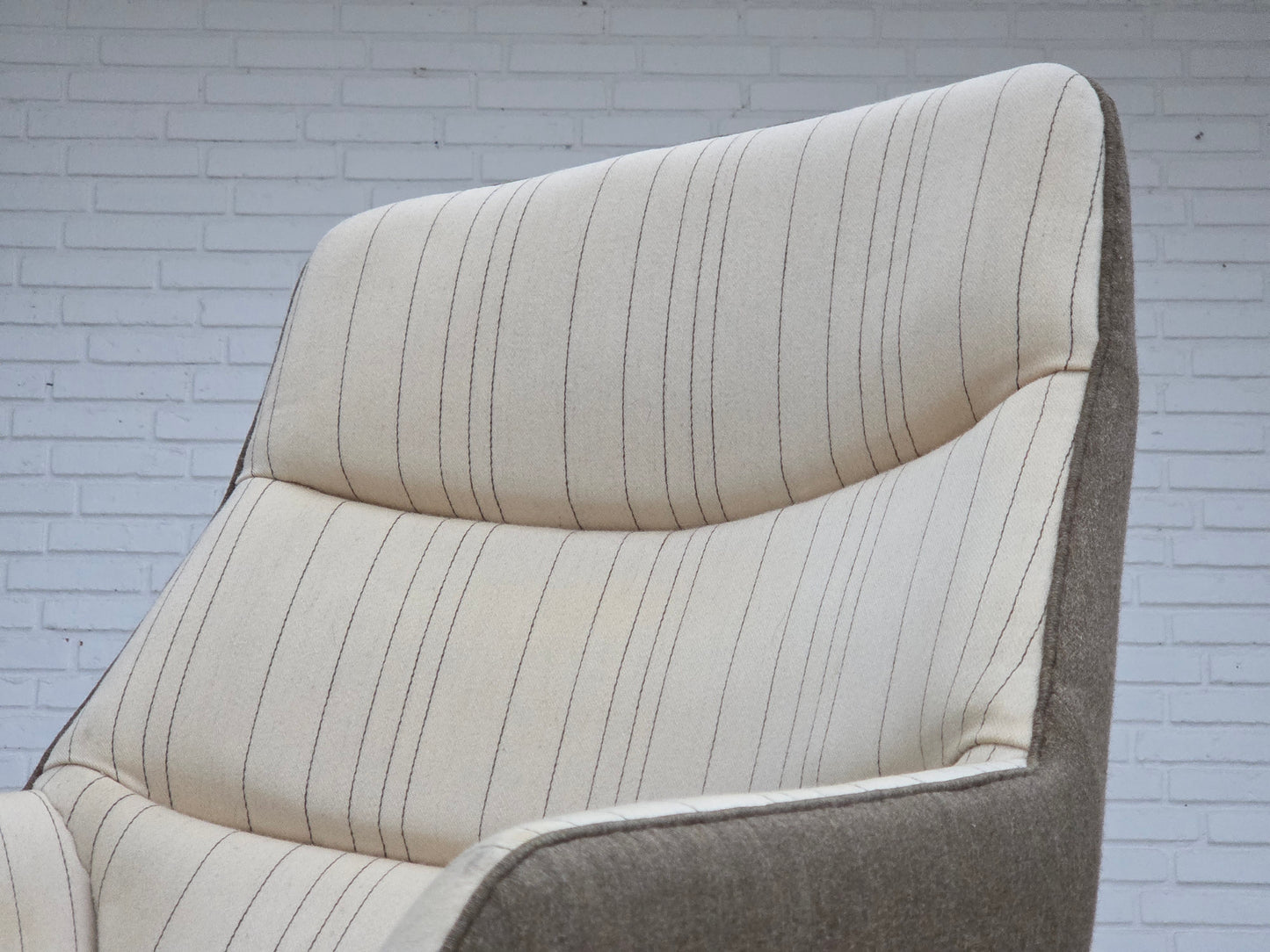 1970s, Danish design by Illum Wikkelsø, furniture wool fabric, oak wood legs.