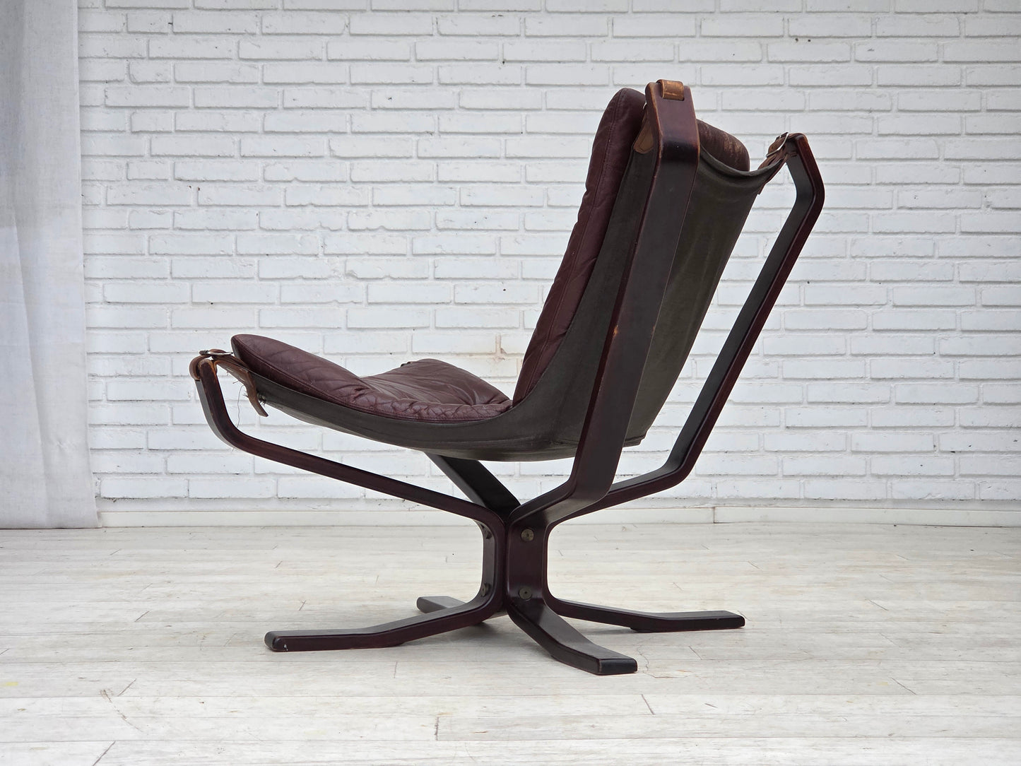 1970s, Norwegian design by Sigurd Ressel, lounge chair, model "Falcon".