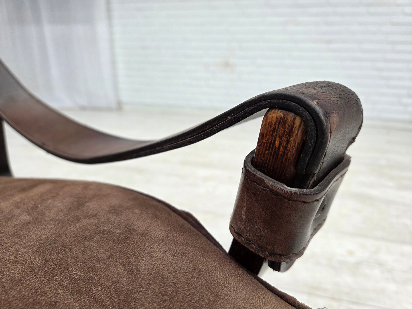 1970s, Scandinavian lounge chair, nubuck leather, canvas, beech wood.