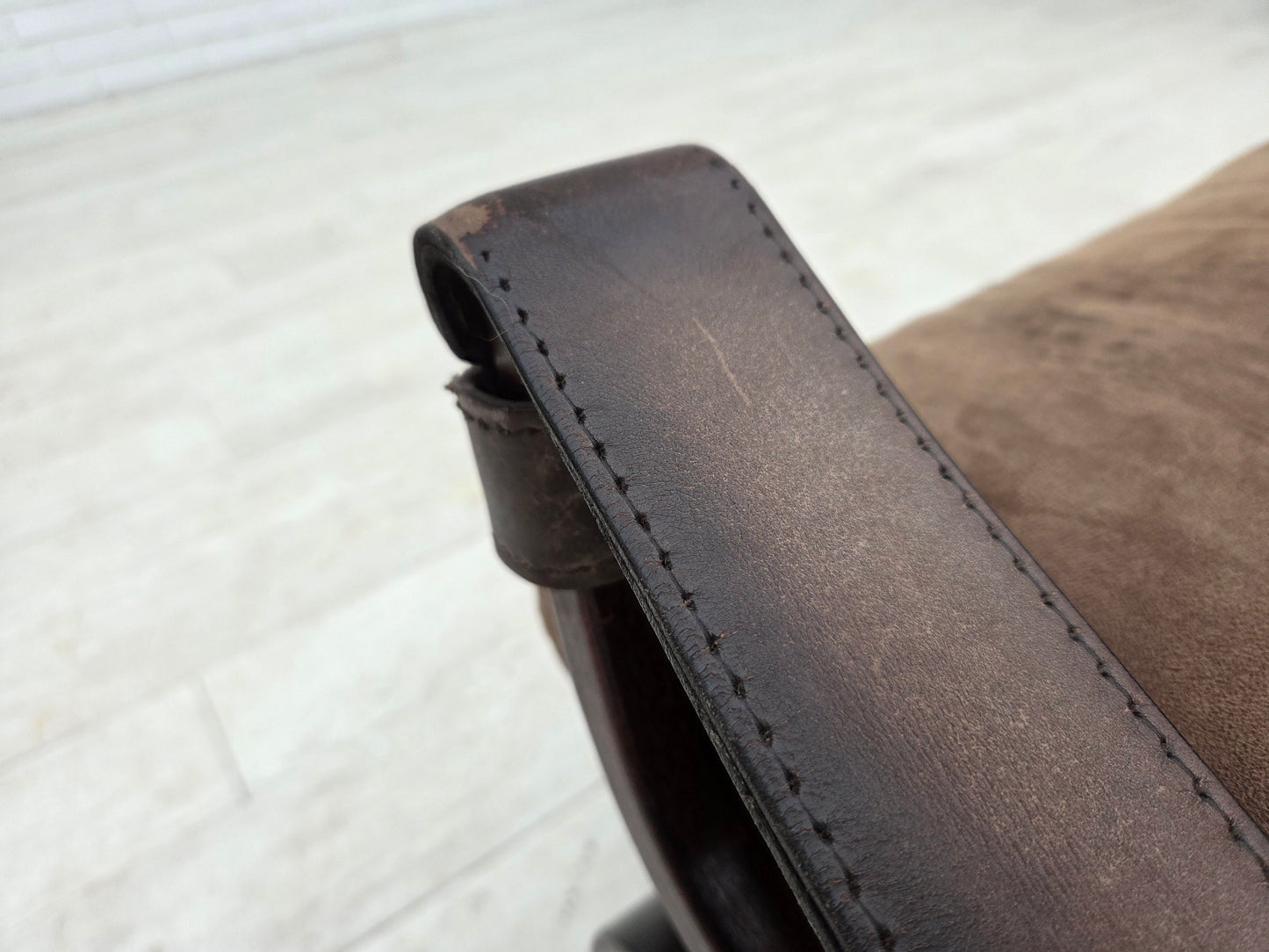 1970s, Scandinavian lounge chair, nubuck leather, canvas, beech wood.