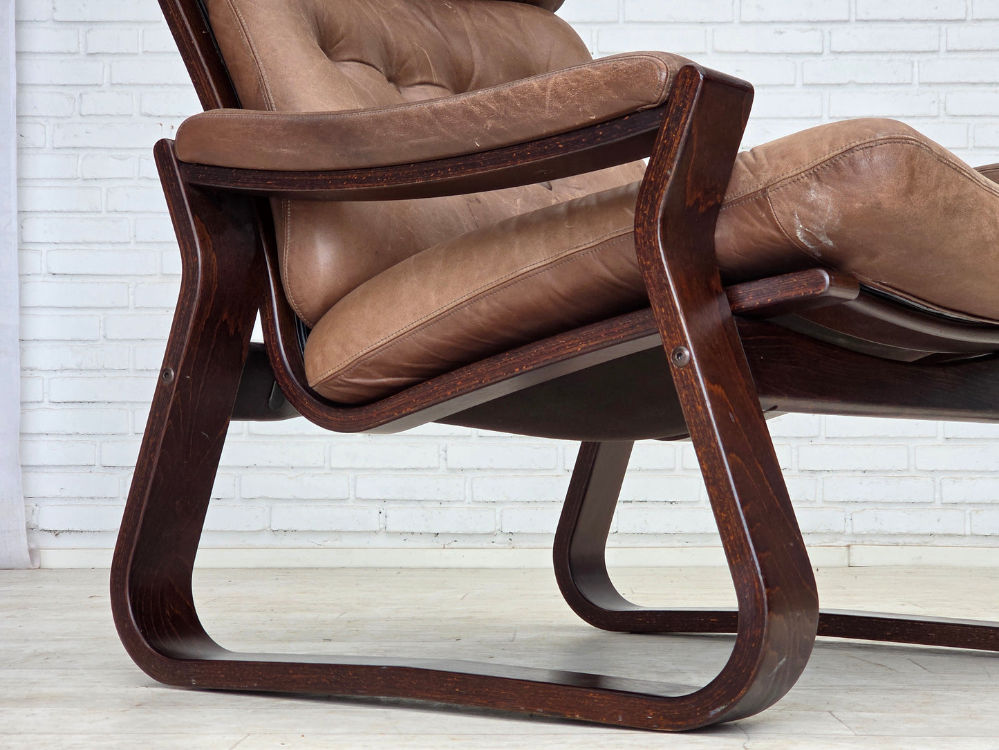 1970s, Danish design by Georg Thams, lounge chair, furniture leather.