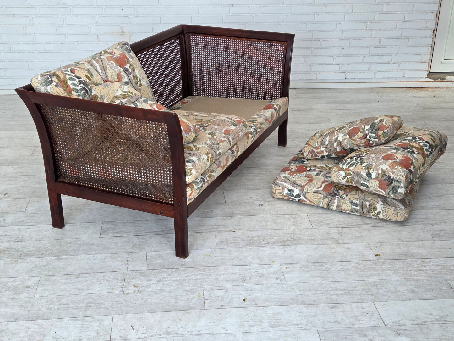 1970s, Swedish 2-seater sofa by Arne Norell.