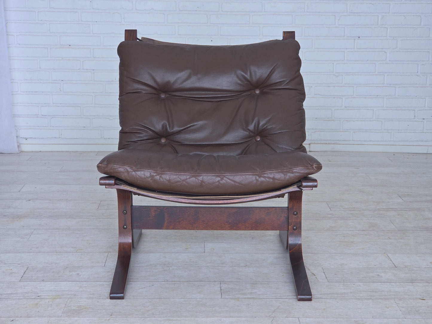 1970s, Norwegian design by Ingmar Relling, model "Siesta", set of 2 chairs with footstool.
