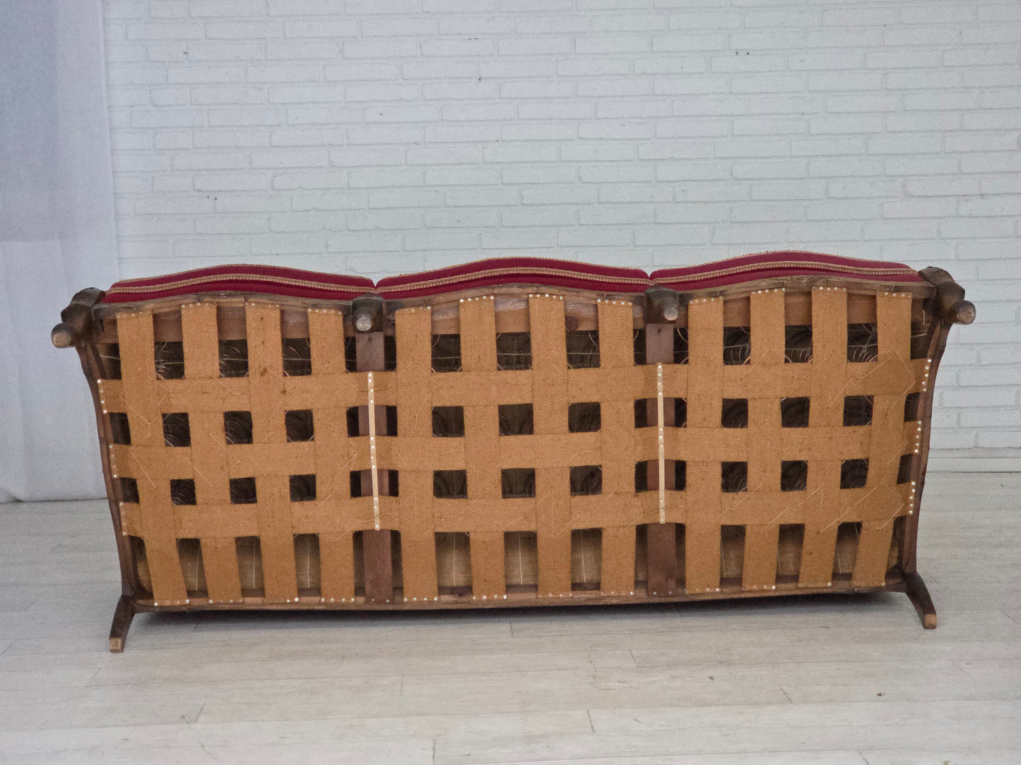 1930s, Danish 3-seater sofa, red furniture velour, furniture mesh.