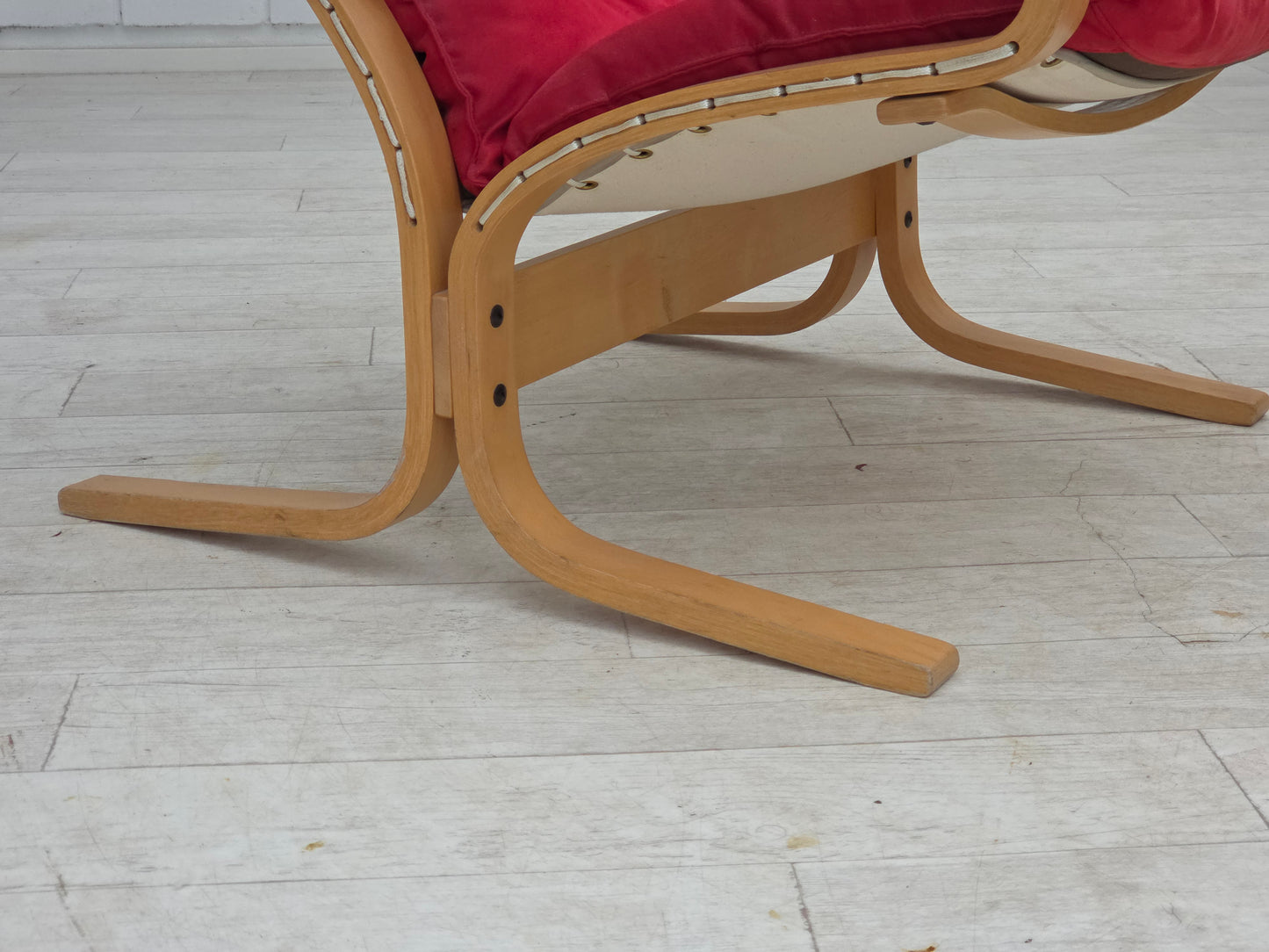 1970s, Norwegian design by Ingmar Relling, model "Siesta", set of 2 chairs with footstool.