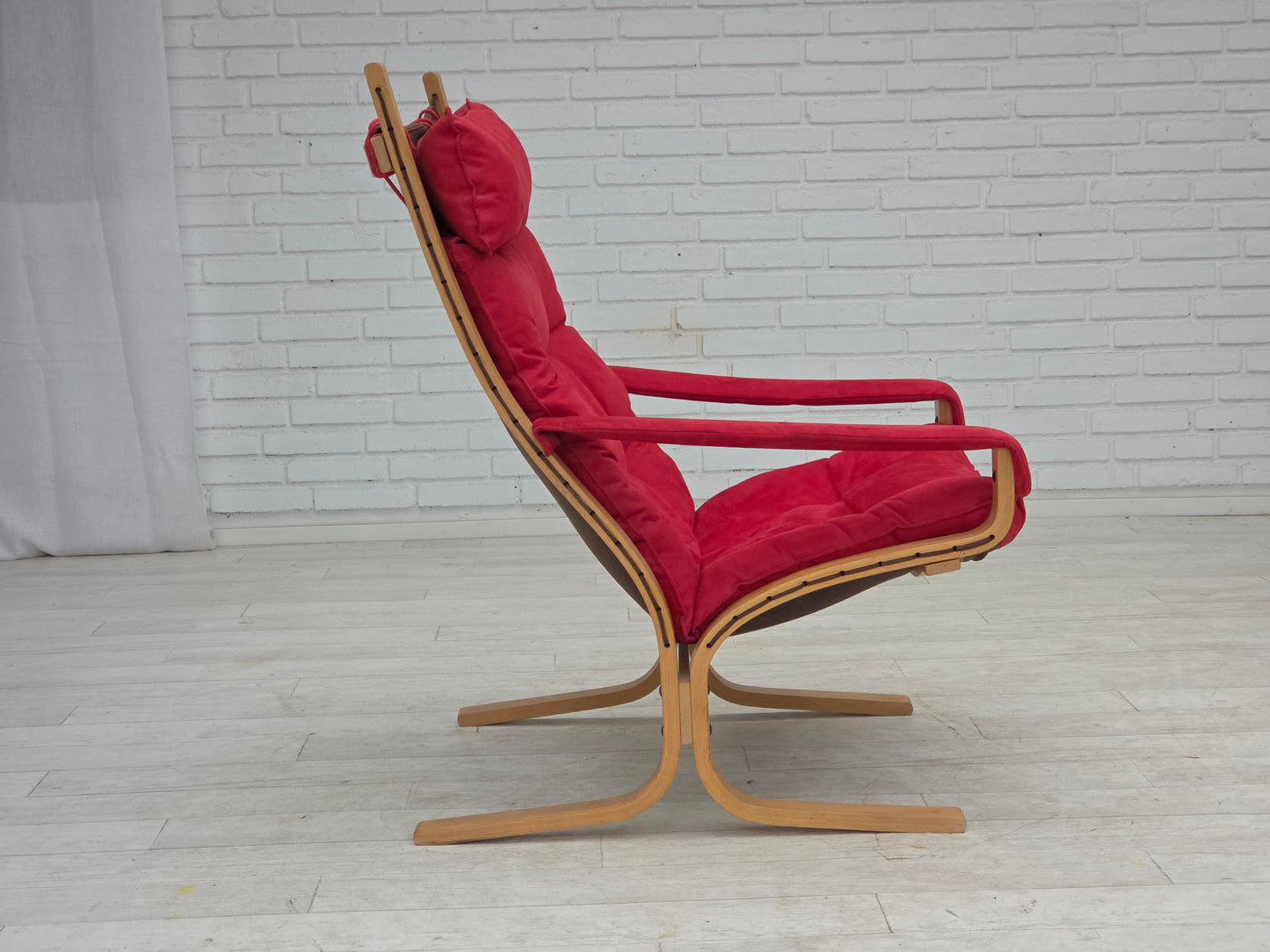 1970s, Norwegian design by Ingmar Relling, model "Siesta", set of 2 chairs with footstool.