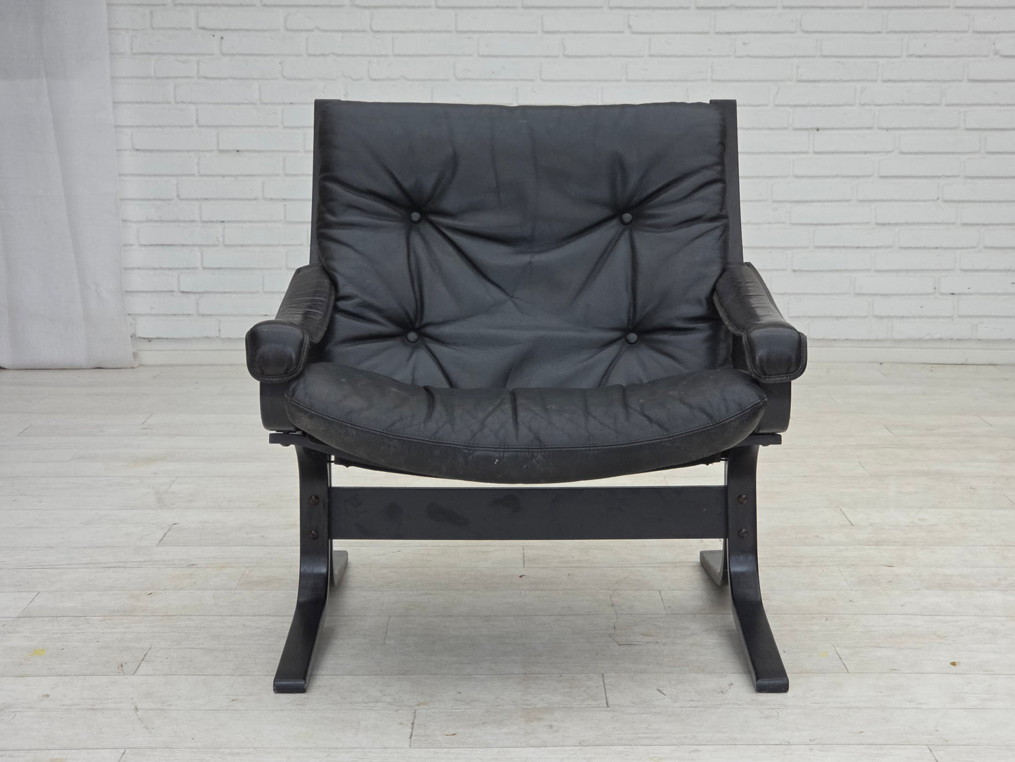 1970s, Norwegian design by Ingmar Relling, model "Siesta", furniture leather.