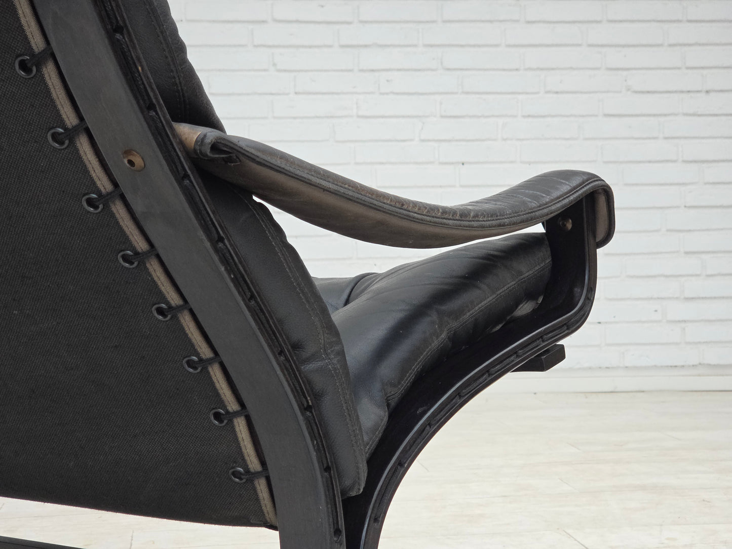 1970s, Norwegian design by Ingmar Relling, model "Siesta", furniture leather.