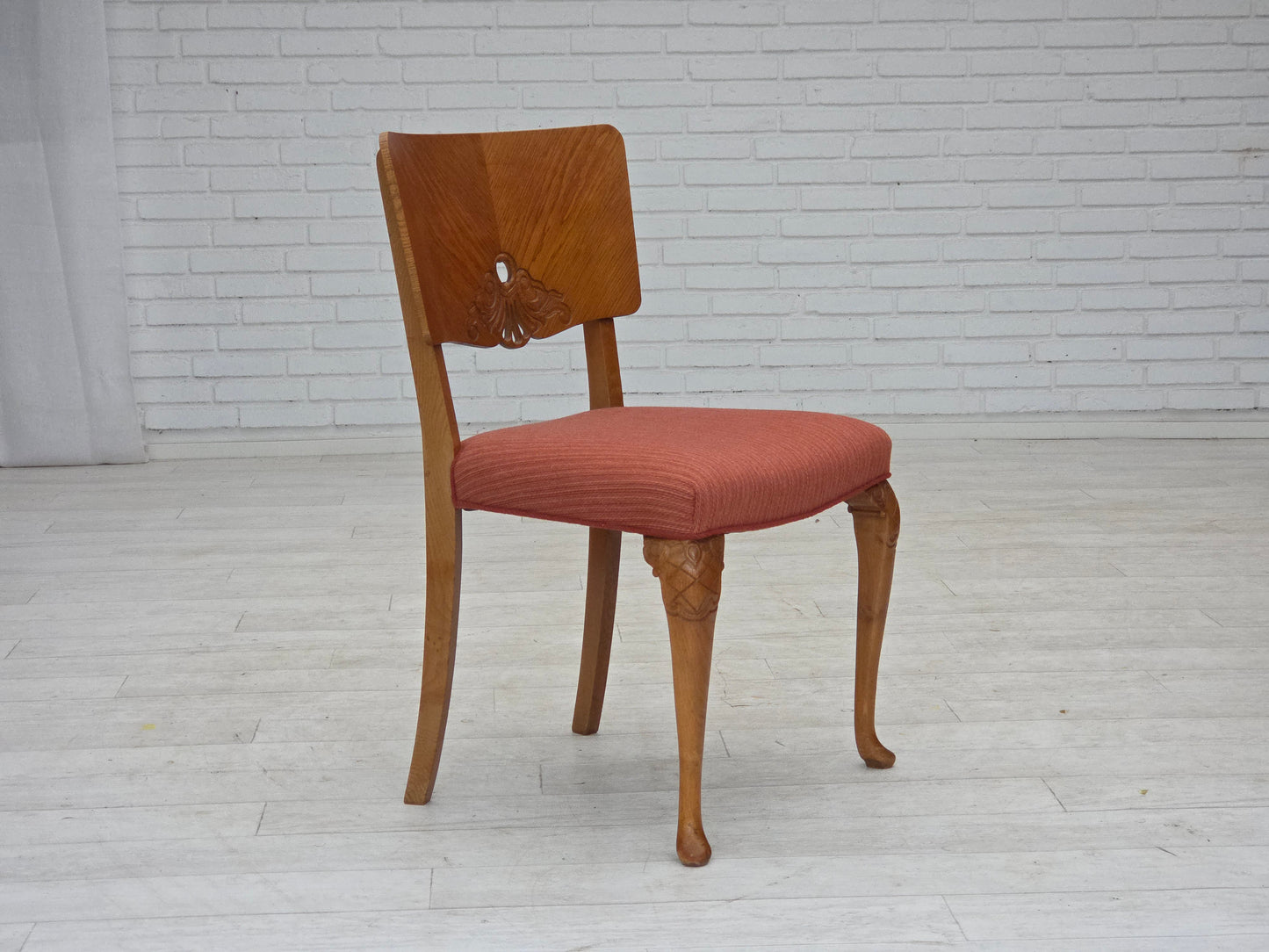 1950s, set of 6 Danish dining chairs, furniture wool, solid oak wood.