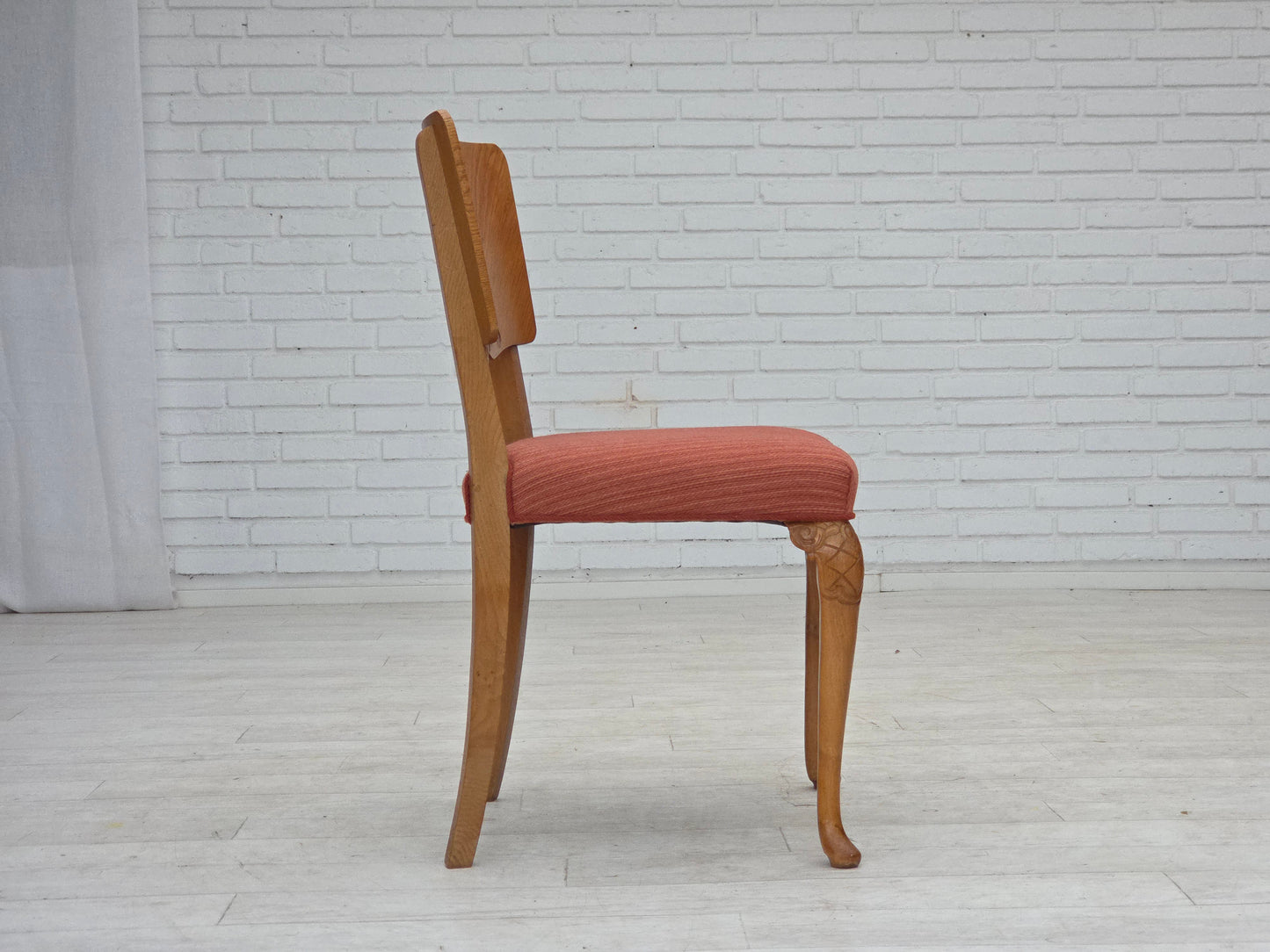 1950s, set of 6 Danish dining chairs, furniture wool, solid oak wood.