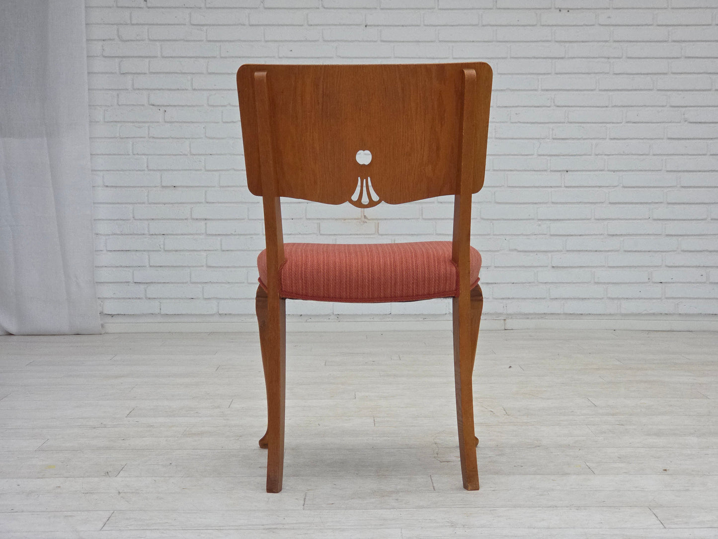 1950s, set of 6 Danish dining chairs, furniture wool, solid oak wood.