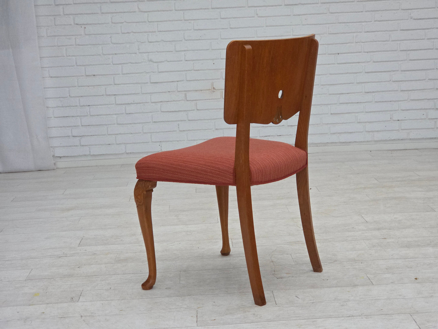 1950s, set of 6 Danish dining chairs, furniture wool, solid oak wood.