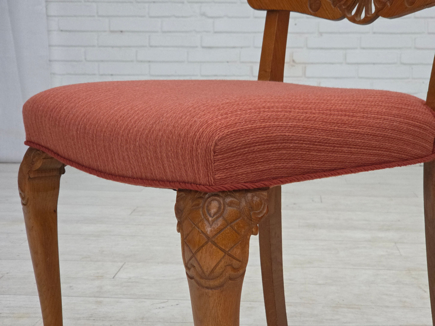 1950s, set of 6 Danish dining chairs, furniture wool, solid oak wood.