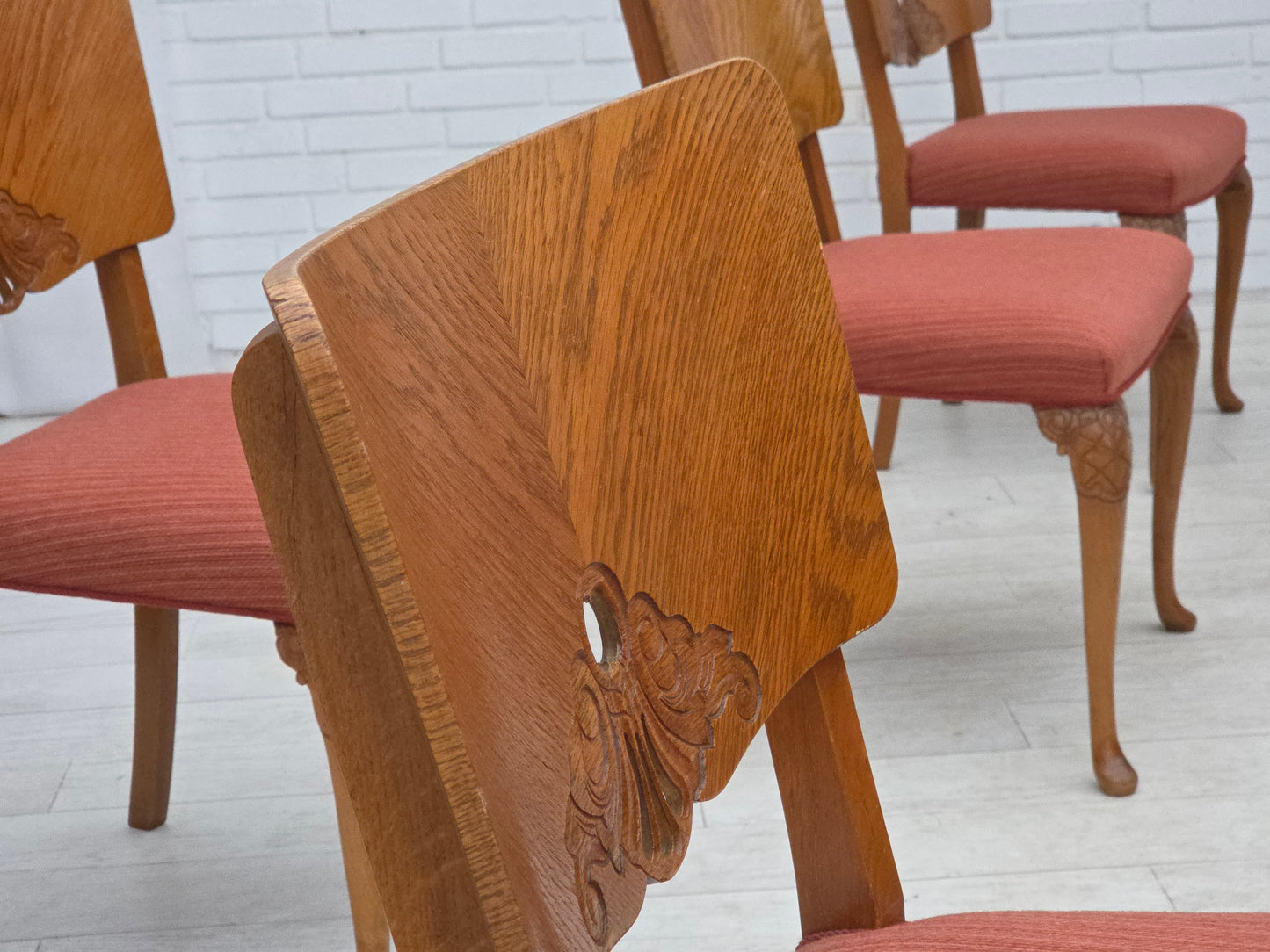 1950s, set of 6 Danish dining chairs, furniture wool, solid oak wood.