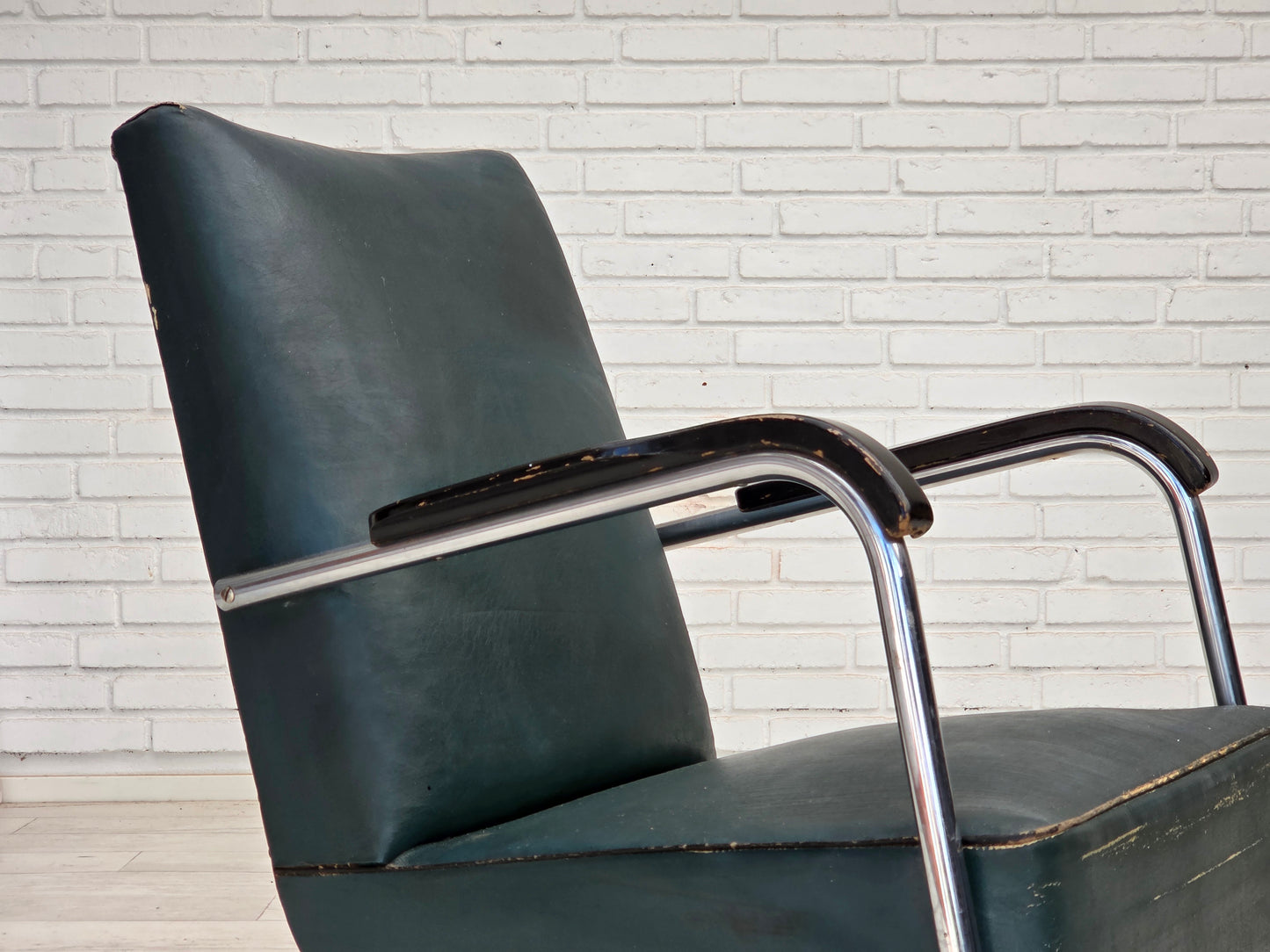 1950s, Scandinavian armchair in Bauhaus style, original condition.