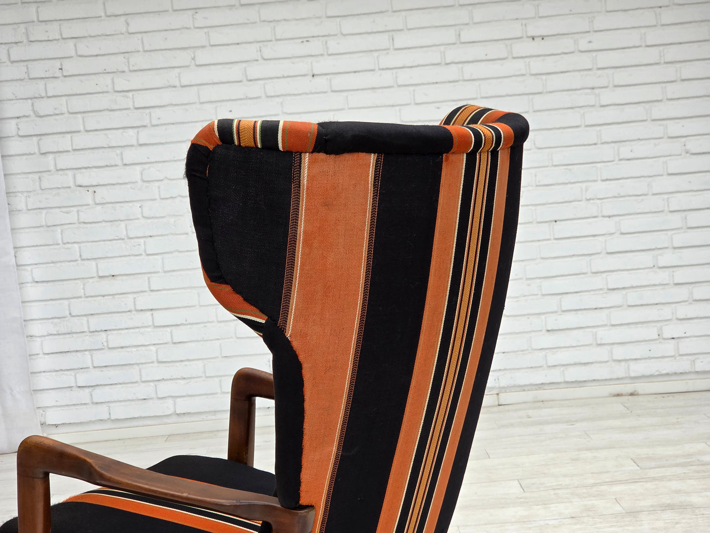 1960s, Danish highback armchair by Fritz Hansen, furniture wool, beech wood.