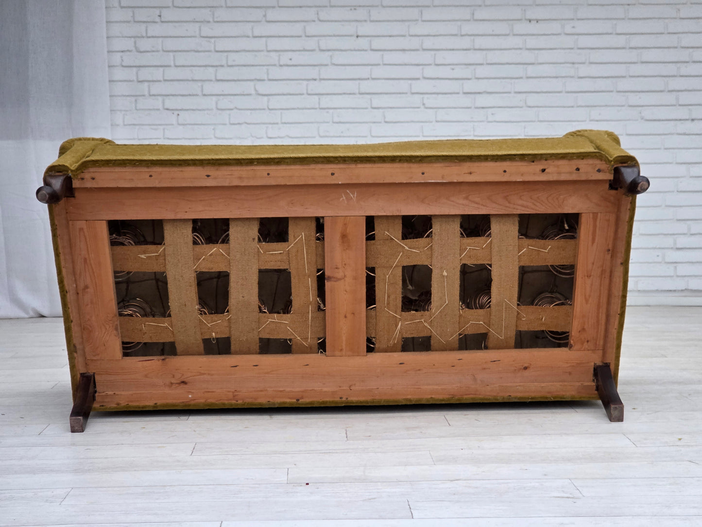 1950s, Danish 2-seater sofa, original green furniture wool.