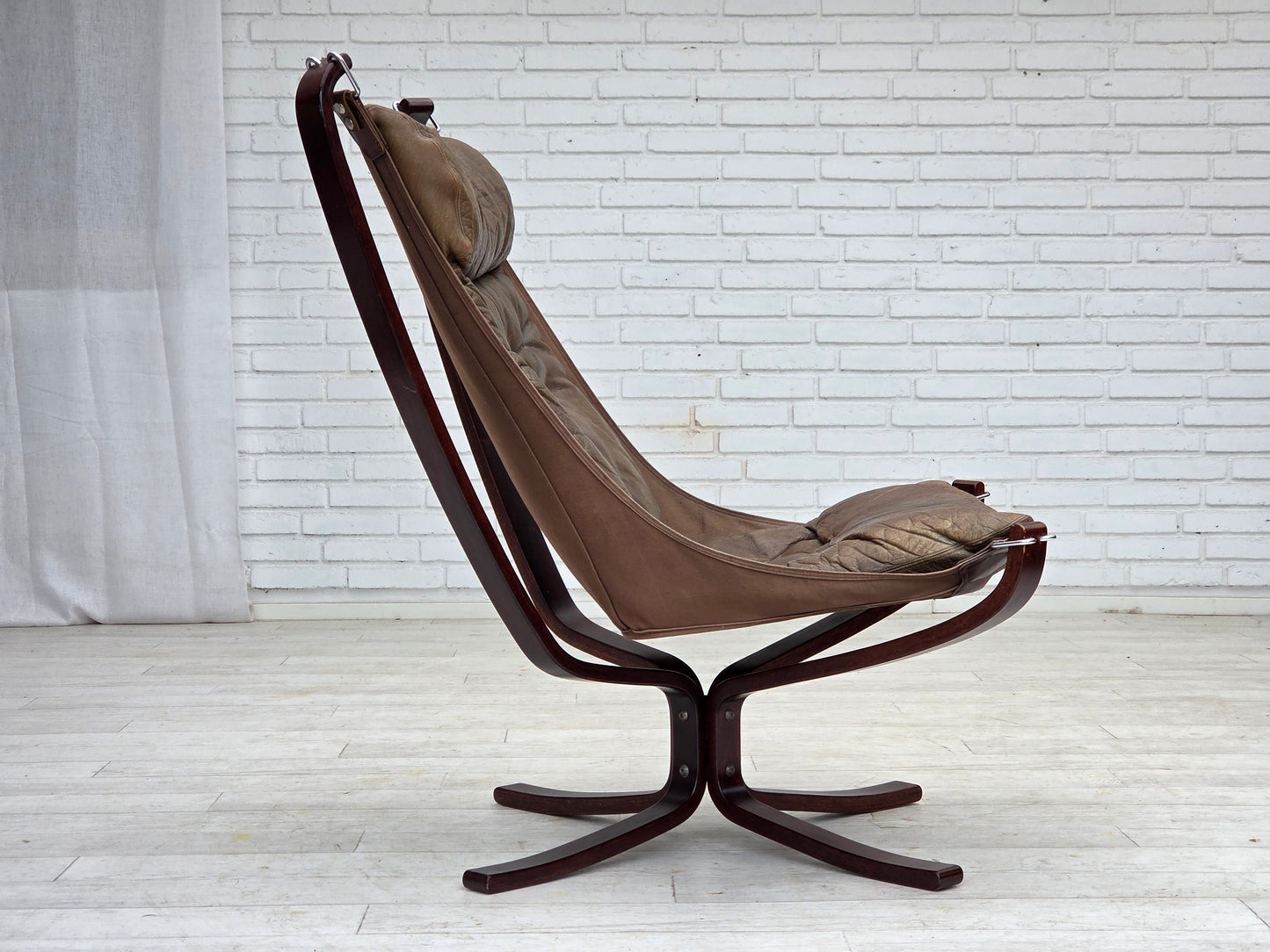 1970s, Norwegian design by Sigurd Ressel, lounge chair, model "Falcon".