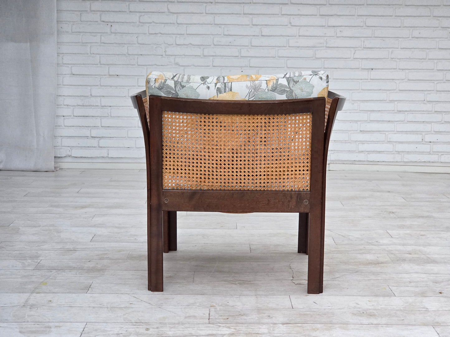 1970s, Danish design by Illum Wikkelsø, armchair model "Plexus", teak wood, furniture mesh.