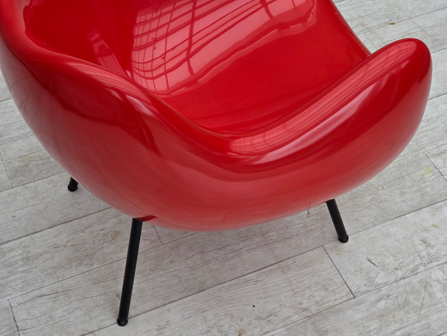 1960s, socialist realism design icon by Roman Modzelewski, model RM58 Composite.
