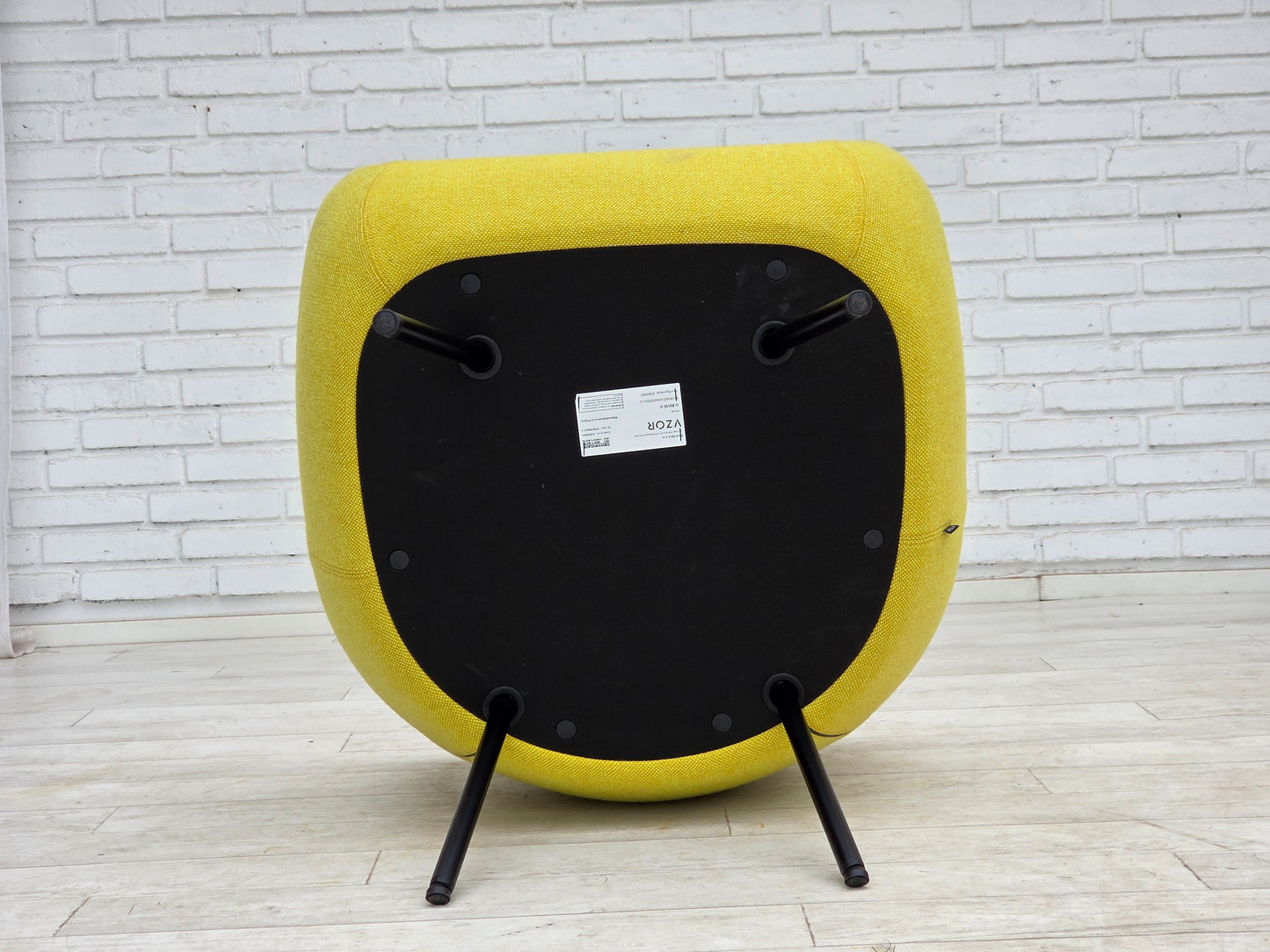 1960s, socialist realism design icon by Roman Modzelewski, model RM58.