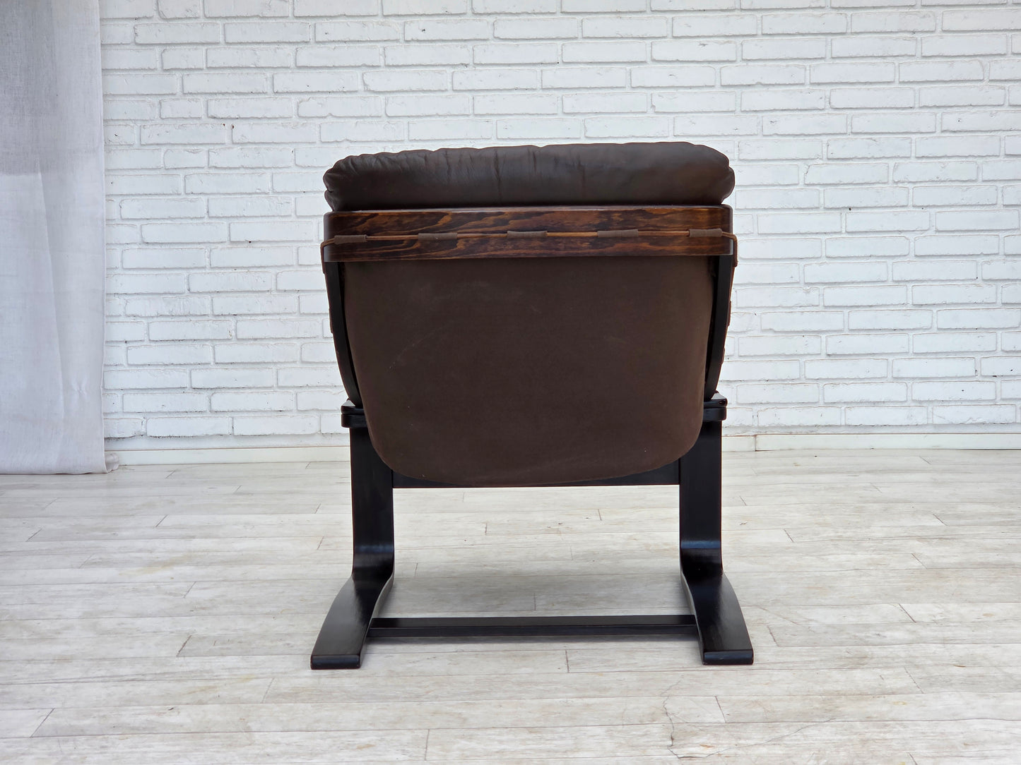 1970s, Swedish design by Åke Fribytter, armchair, furniture leather.