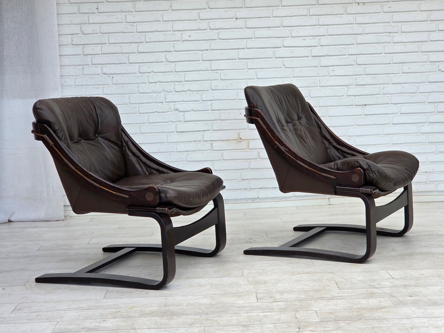 1970s, Swedish design by Åke Fribytter, armchair, furniture leather.