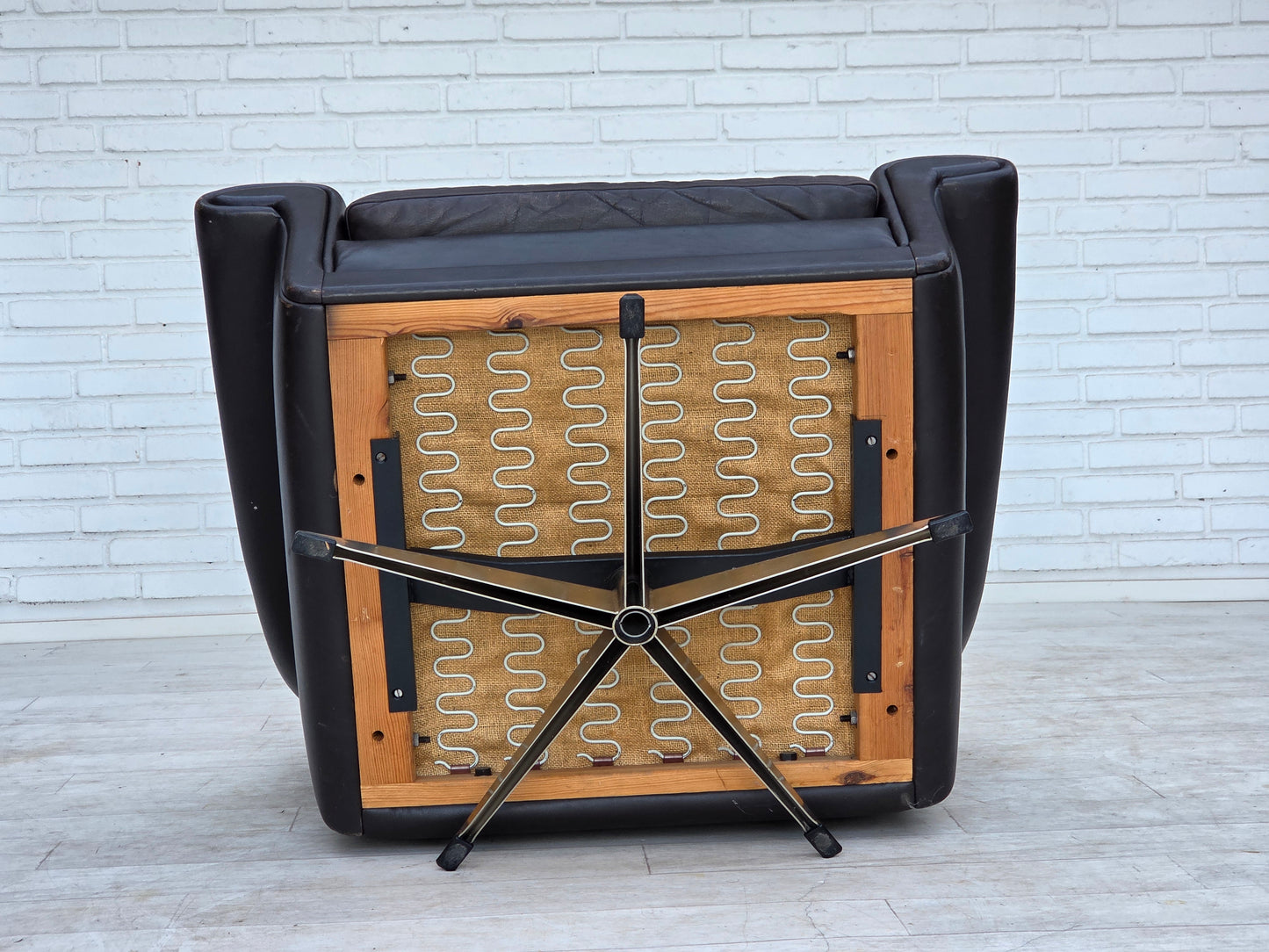 1960s, Danish highback swivel armchair by Aage Christensen, furniture leather.