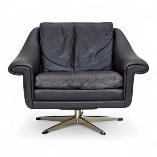 1960s, Danish swivel armchair by Aage Christensen, furniture leather.
