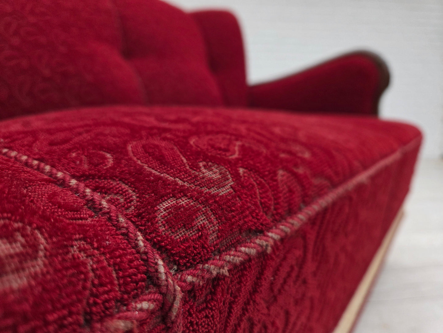 1950s, Danish 3-seater sofa, original red/beige furniture wool.