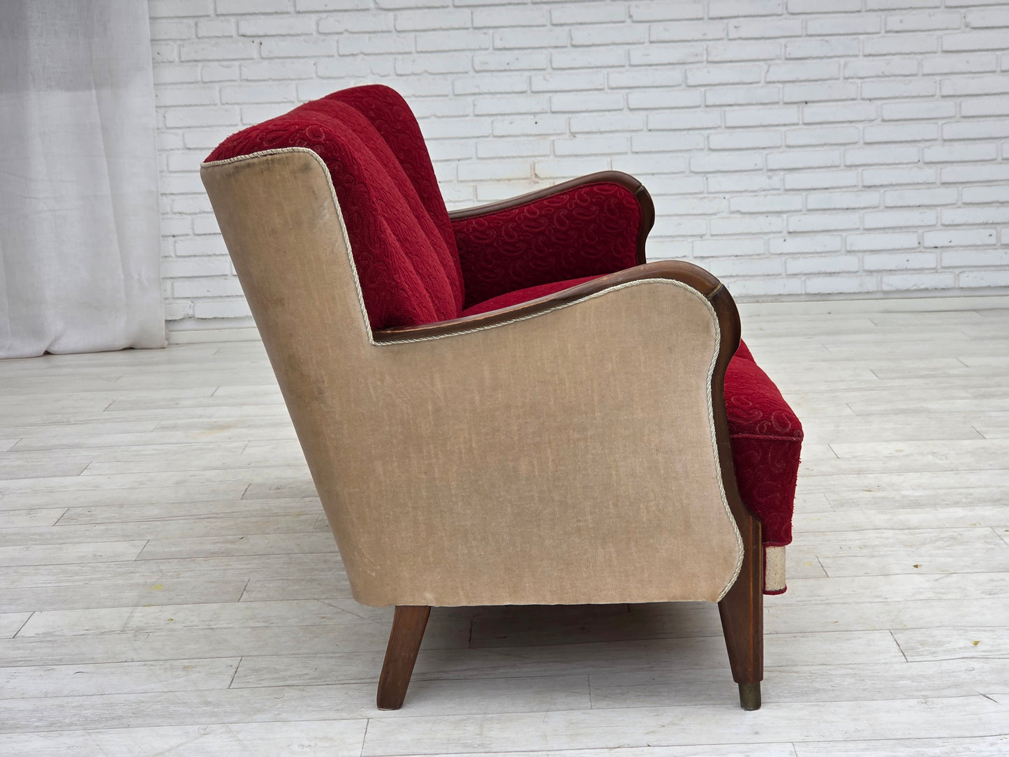 1950s, Danish 3-seater sofa, original red/beige furniture wool.