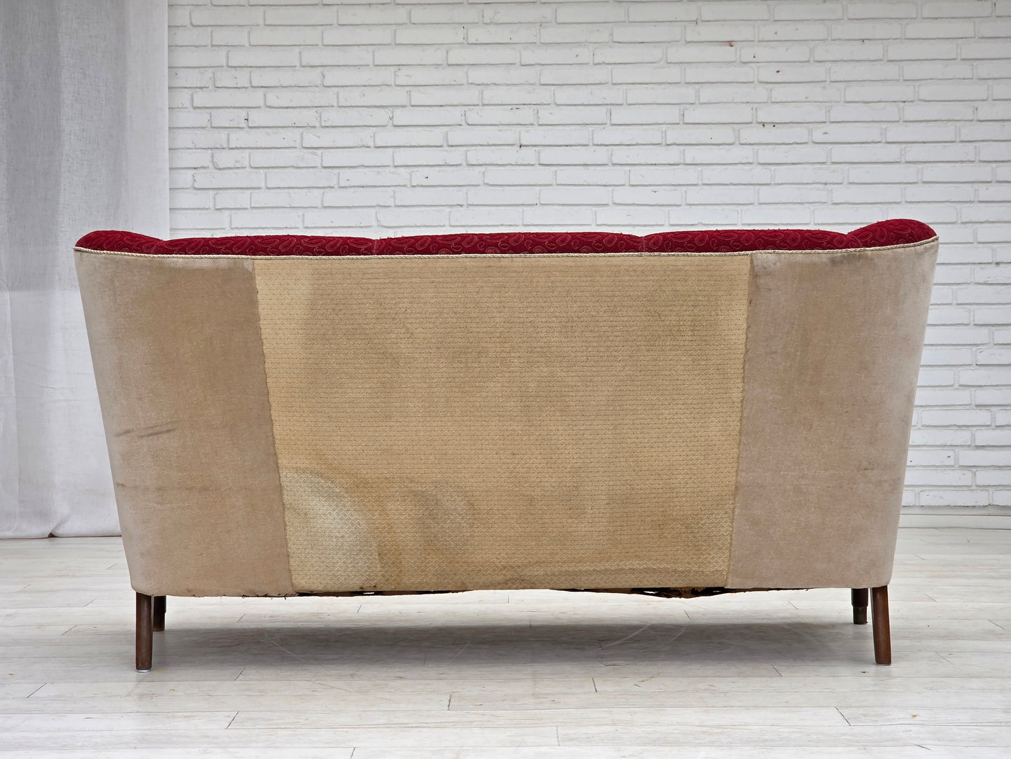 1950s, Danish 3-seater sofa, original red/beige furniture wool.