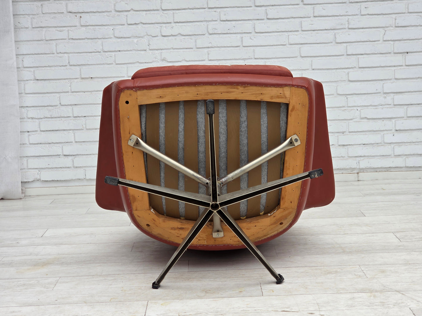 1970s, Danish design by H.W.Klein, swivel armchair, furniture leather.