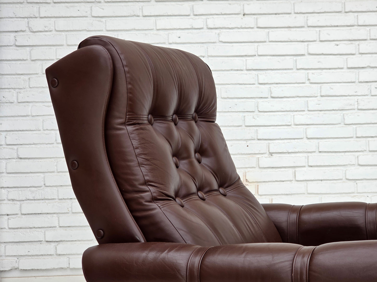 1970s, Danish armchair, original brown furniture leather.