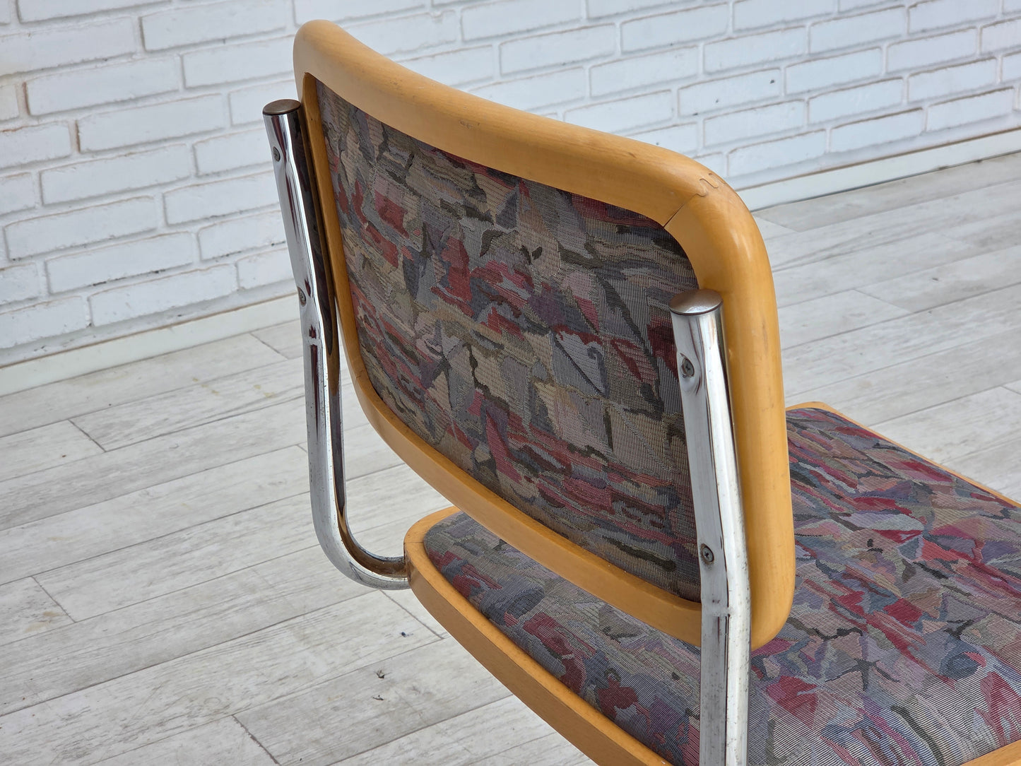 1970s, set of 4 pcs Italian dining chairs in Bauhaus style.