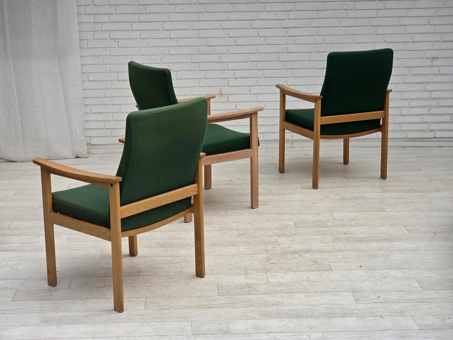 1980s, Danish armchair by Høng Stole, green furniture wool, oak wood.